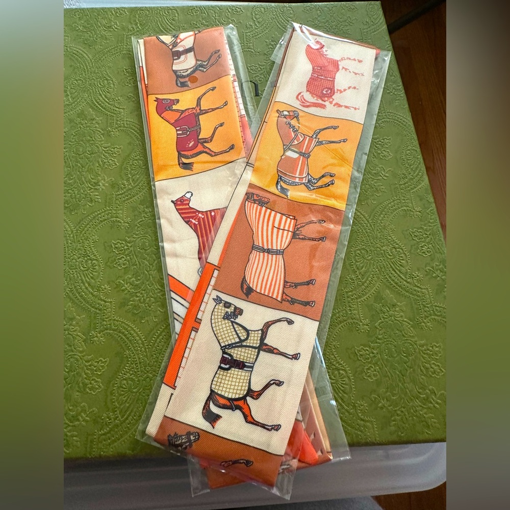 Colorful Horse Print Fashion  TWILLY pack of 2